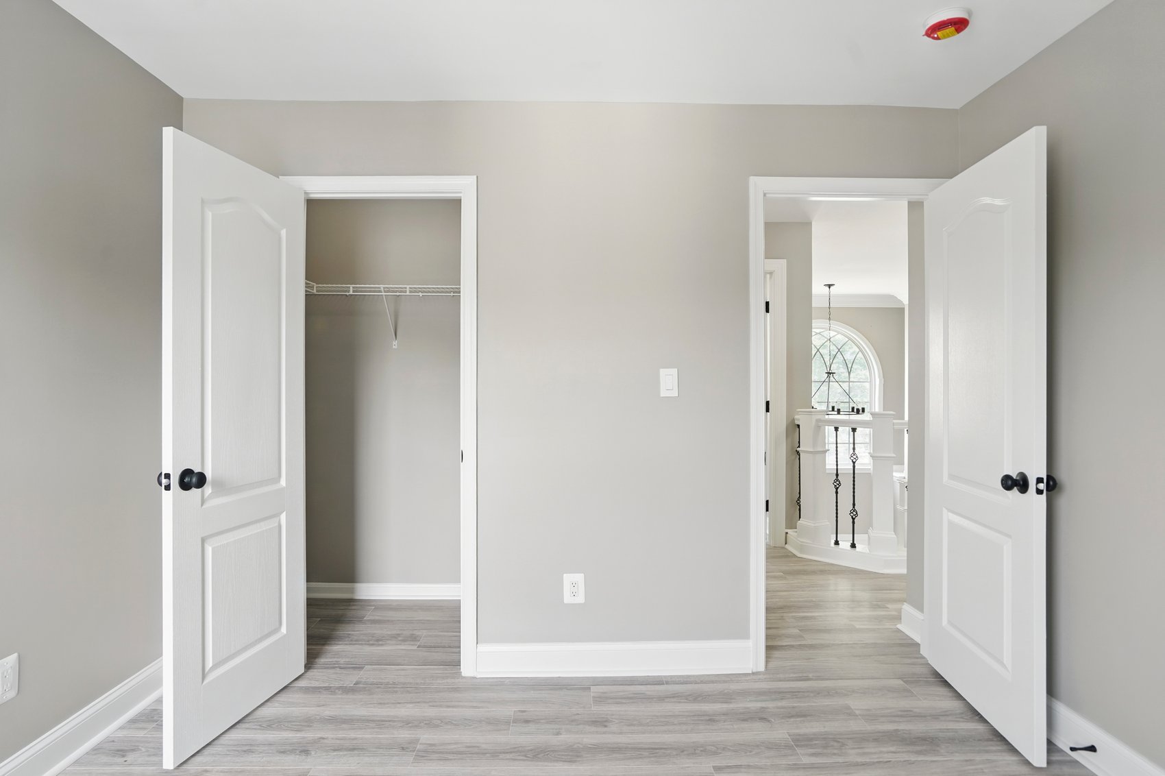 6624 aaron way-38.jpg