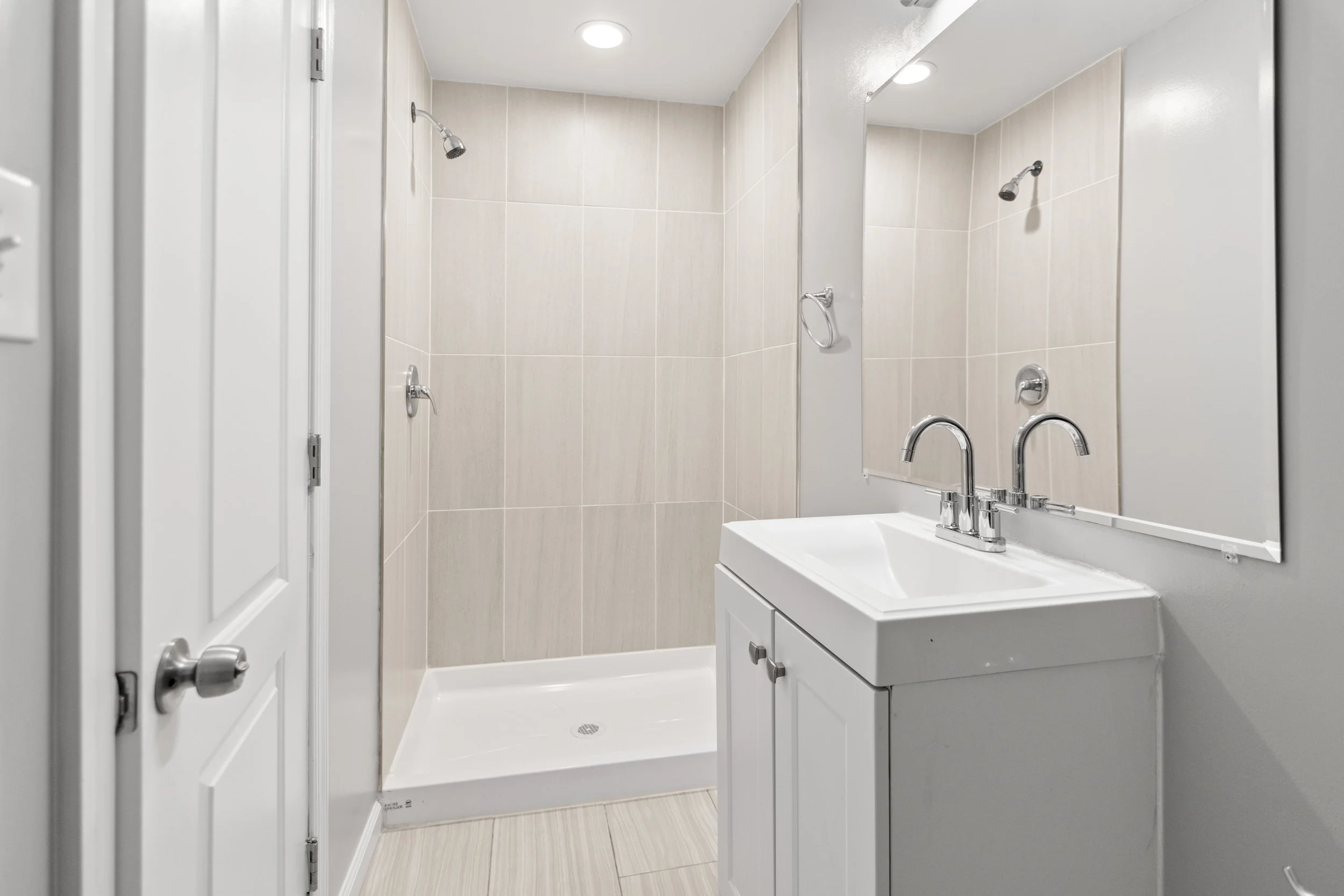 3220 Leverton (30).JPG