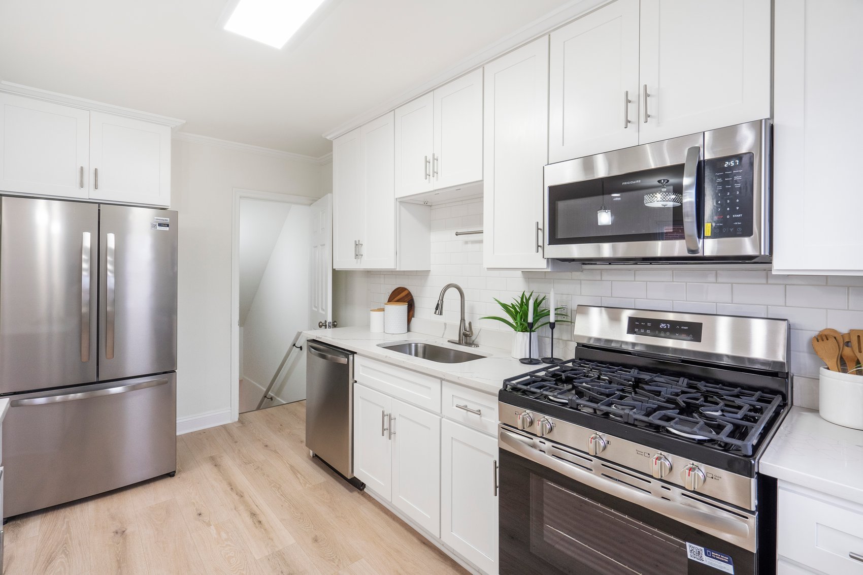 1324 Winston Ave-25.jpg