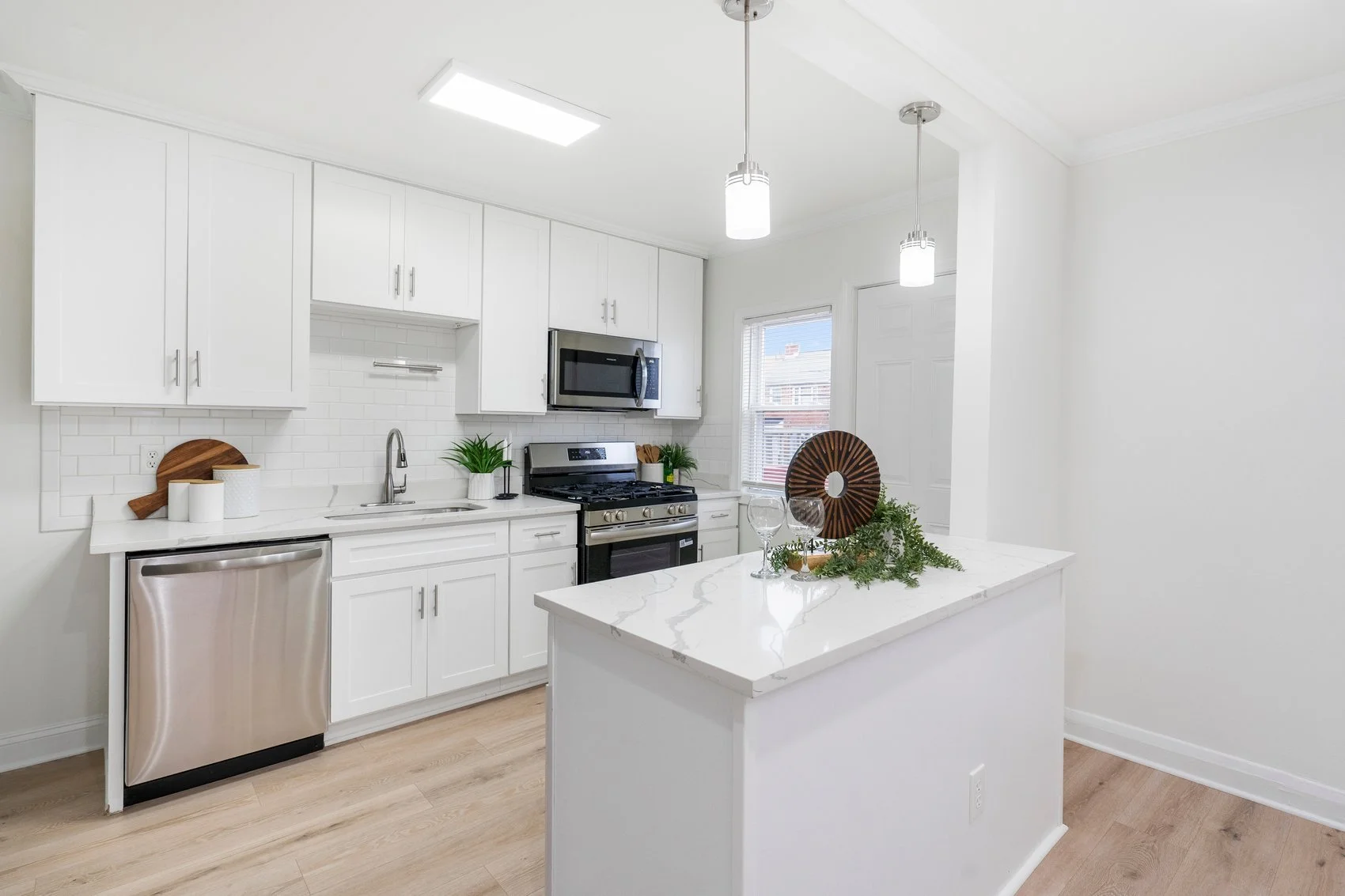 1324 Winston Ave-22.jpg