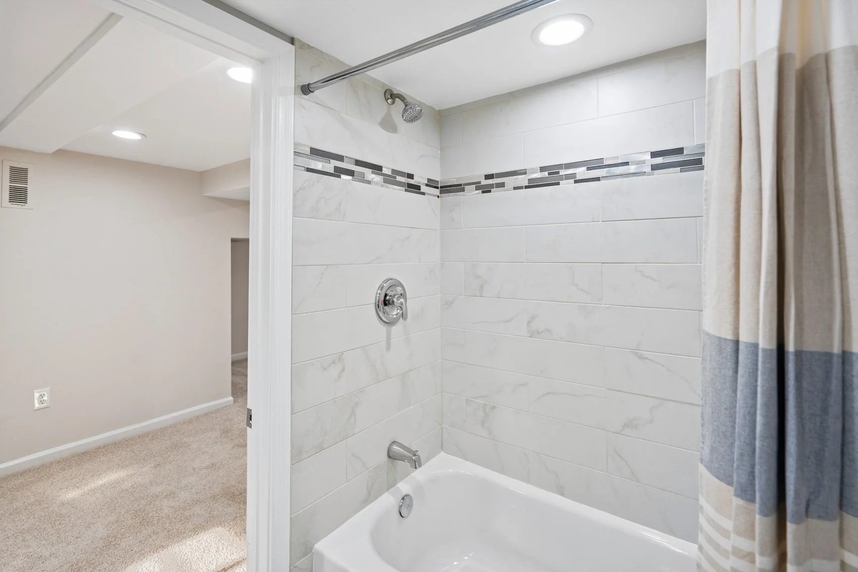 1283 Cedarcroft-12.jpg