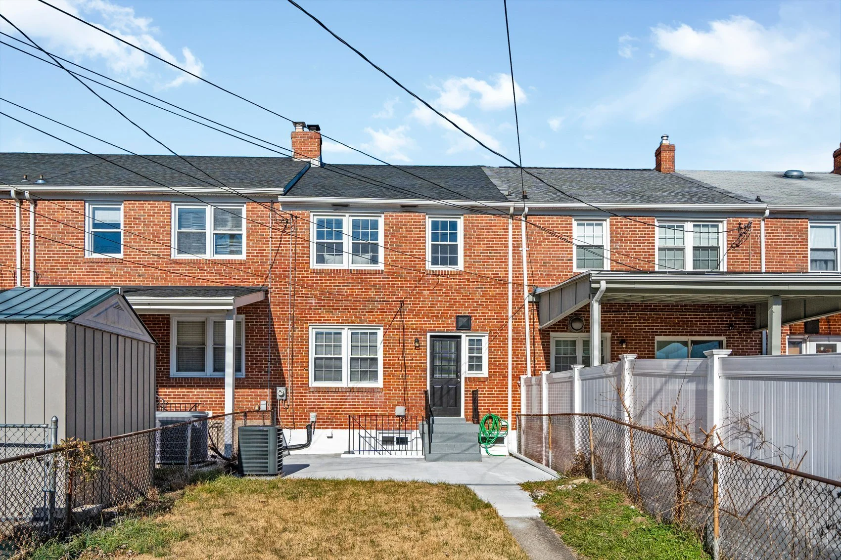 1283 Cedarcroft-06.jpg