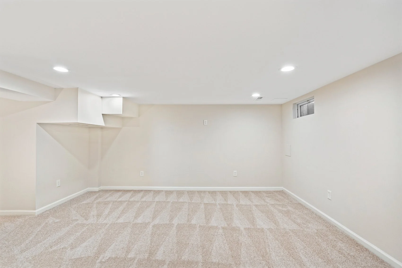 1283 Cedarcroft-07.jpg