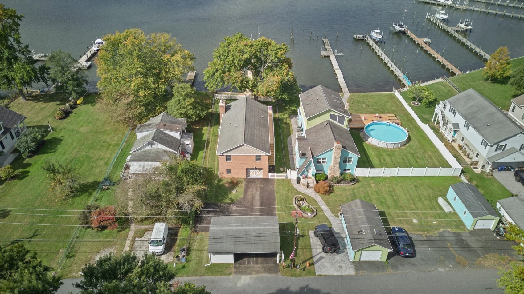 1332 burke rd-44.jpg