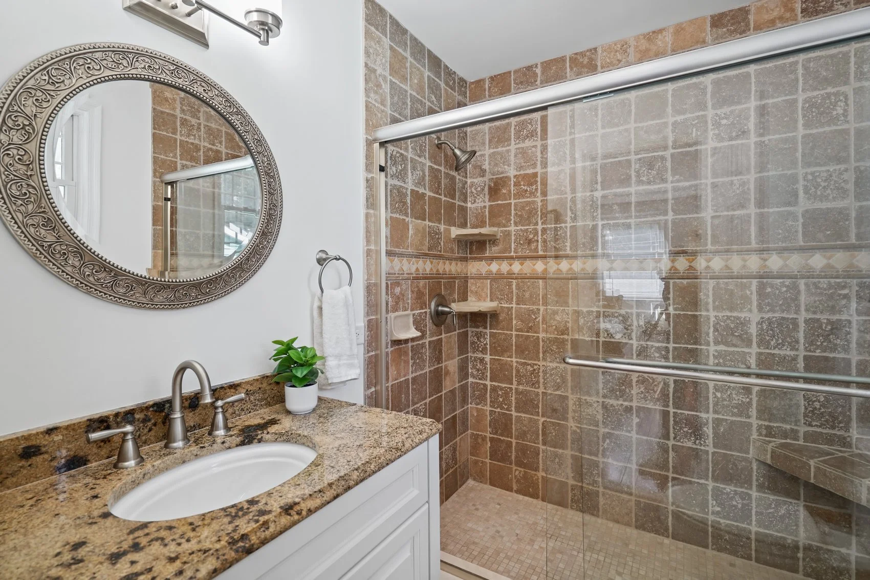 1332 burke rd-33.jpg