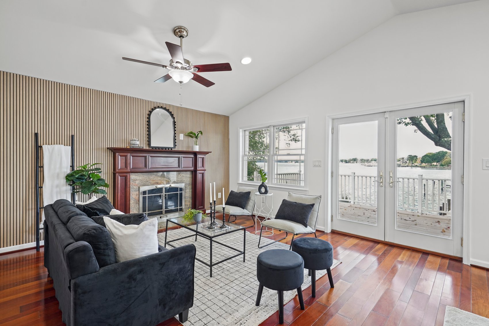 1332 burke rd-14.jpg