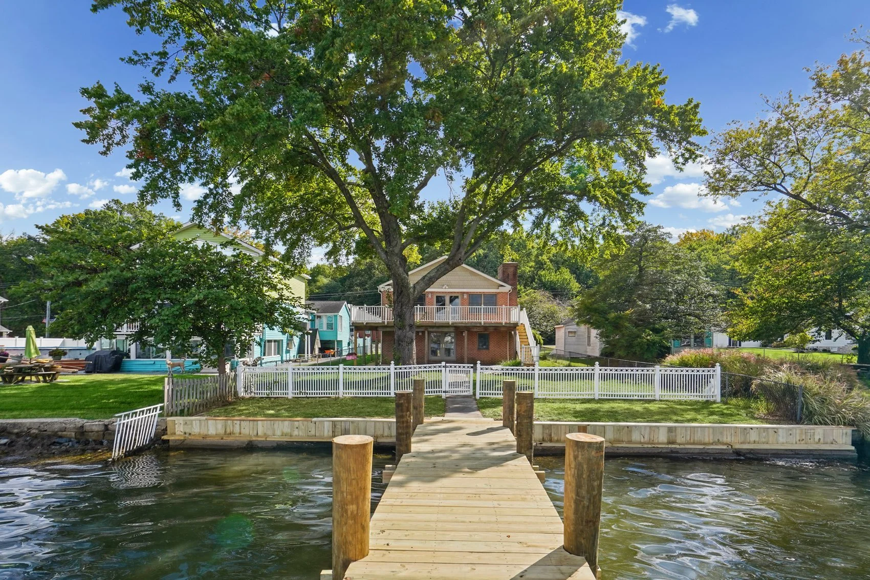 1332 burke rd-8.jpg