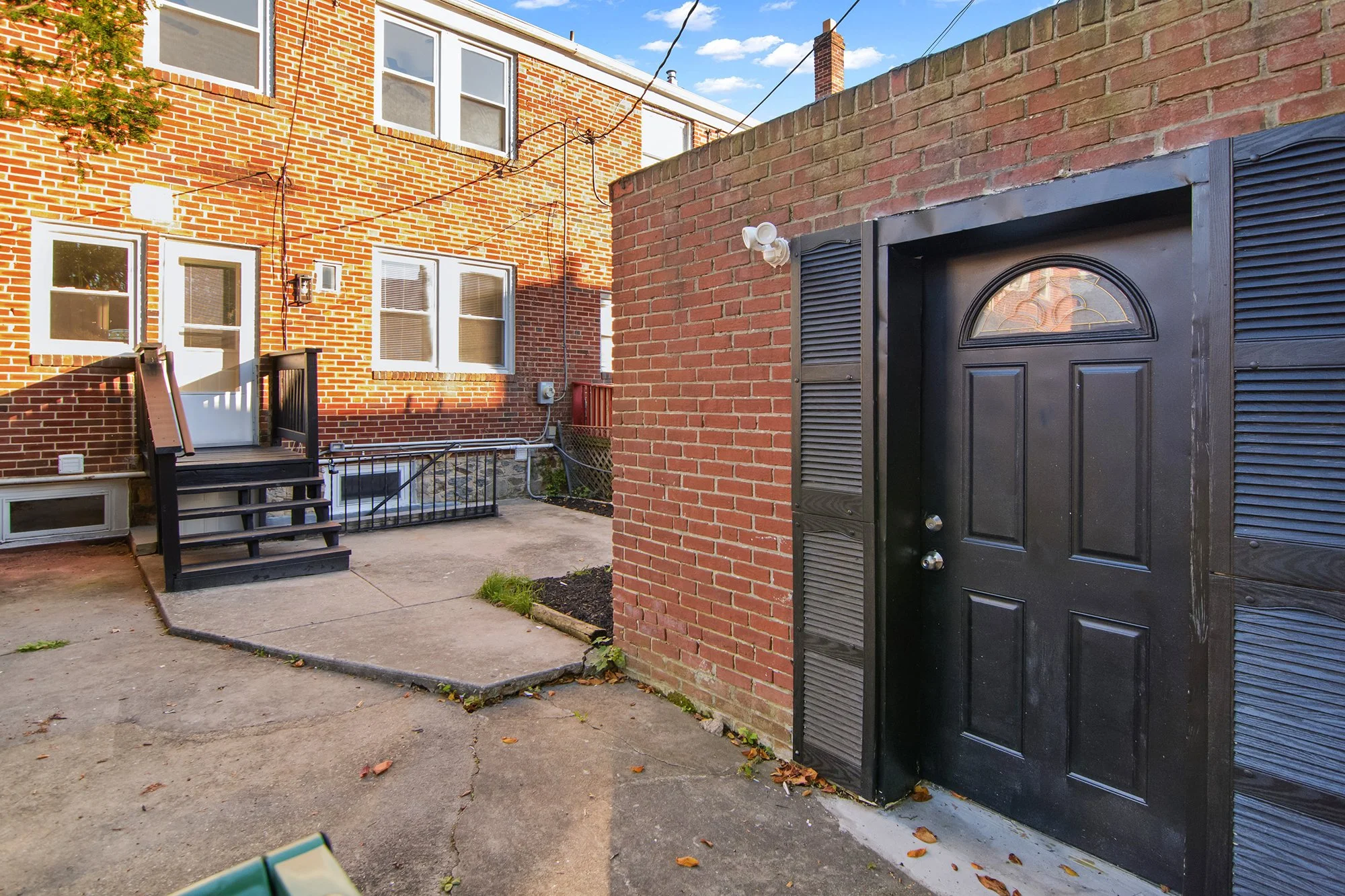 4042 Hillen Rd (36).jpg