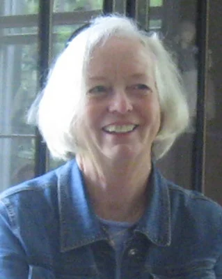 Bio Photo 3.jpg