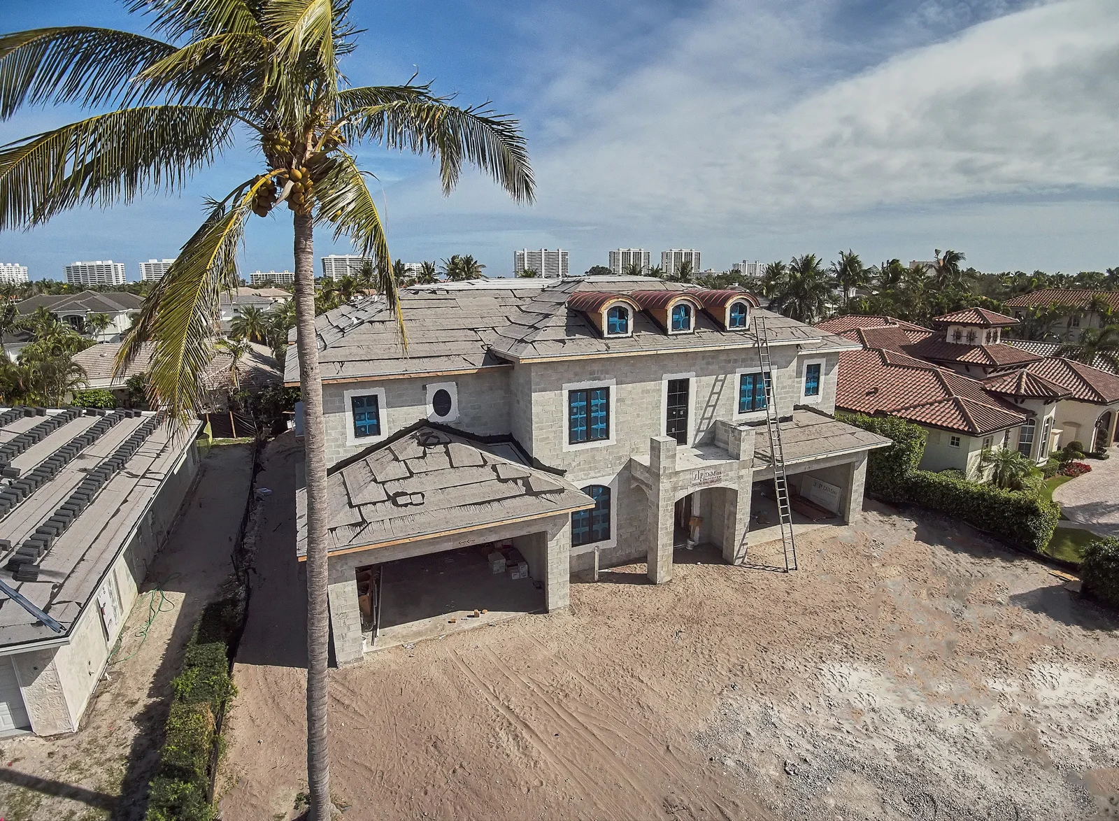 Located in one of our core areas, Royal Palm Yacht & Country Club, new construction.