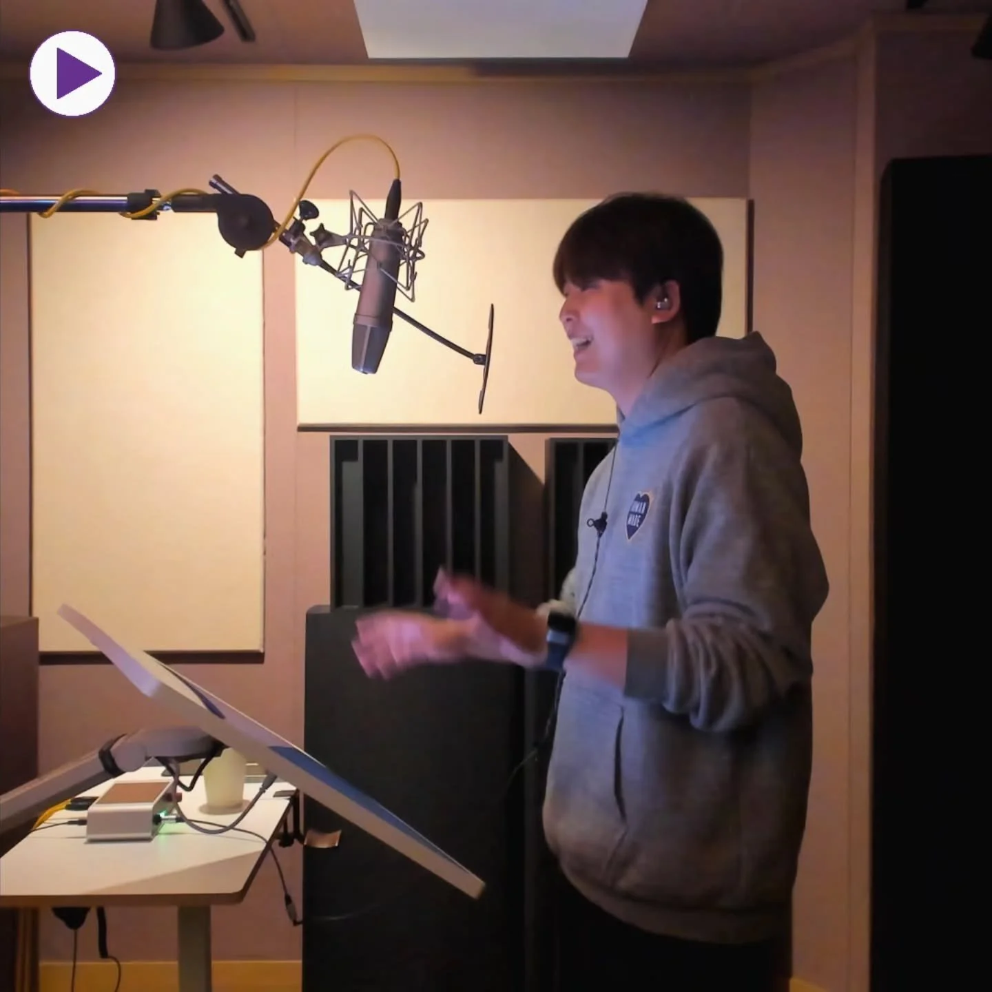 @seongwoo___kang
#성우강성우 #lunarwave #루나웨이브