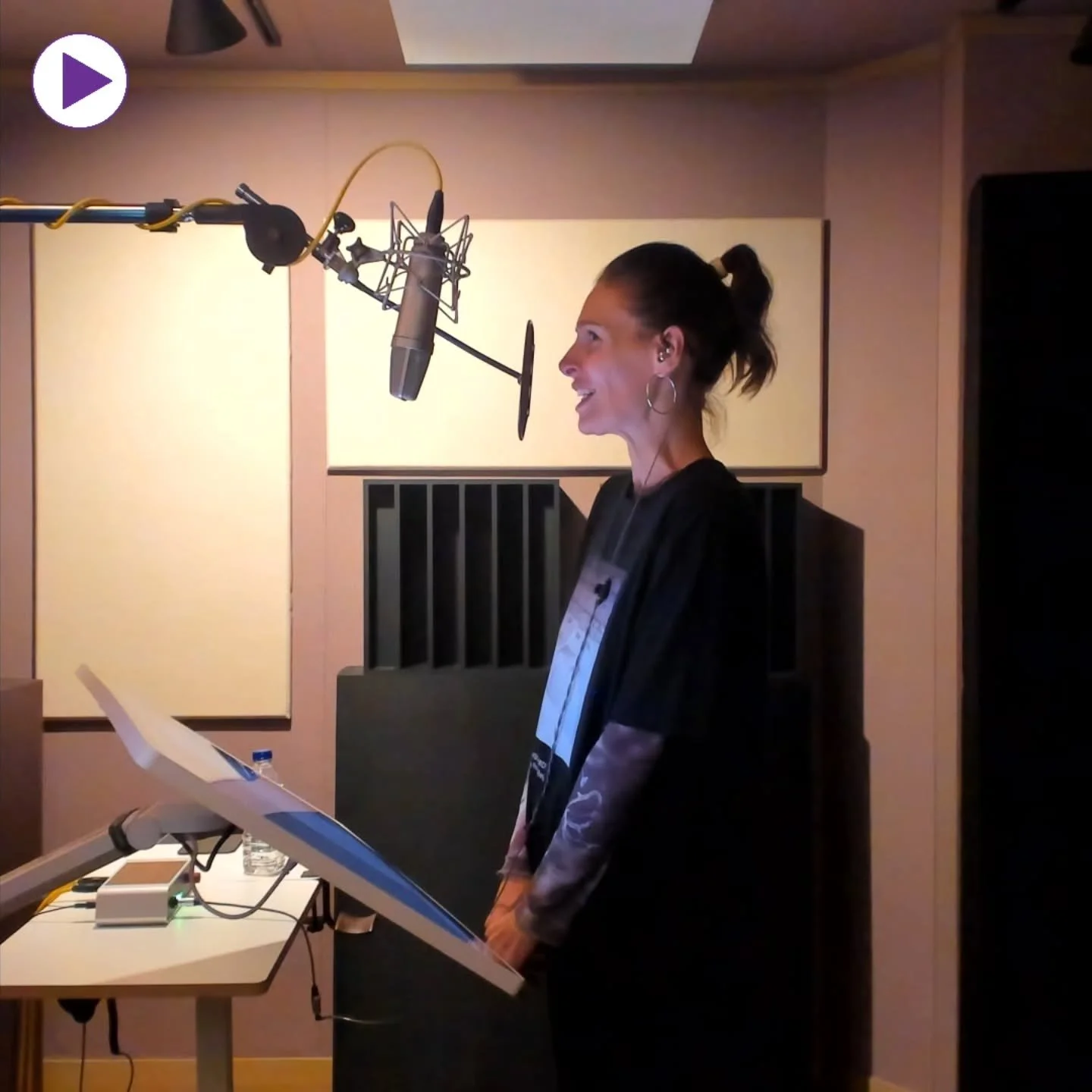 #영어성우 #lunarwave #루나웨이브