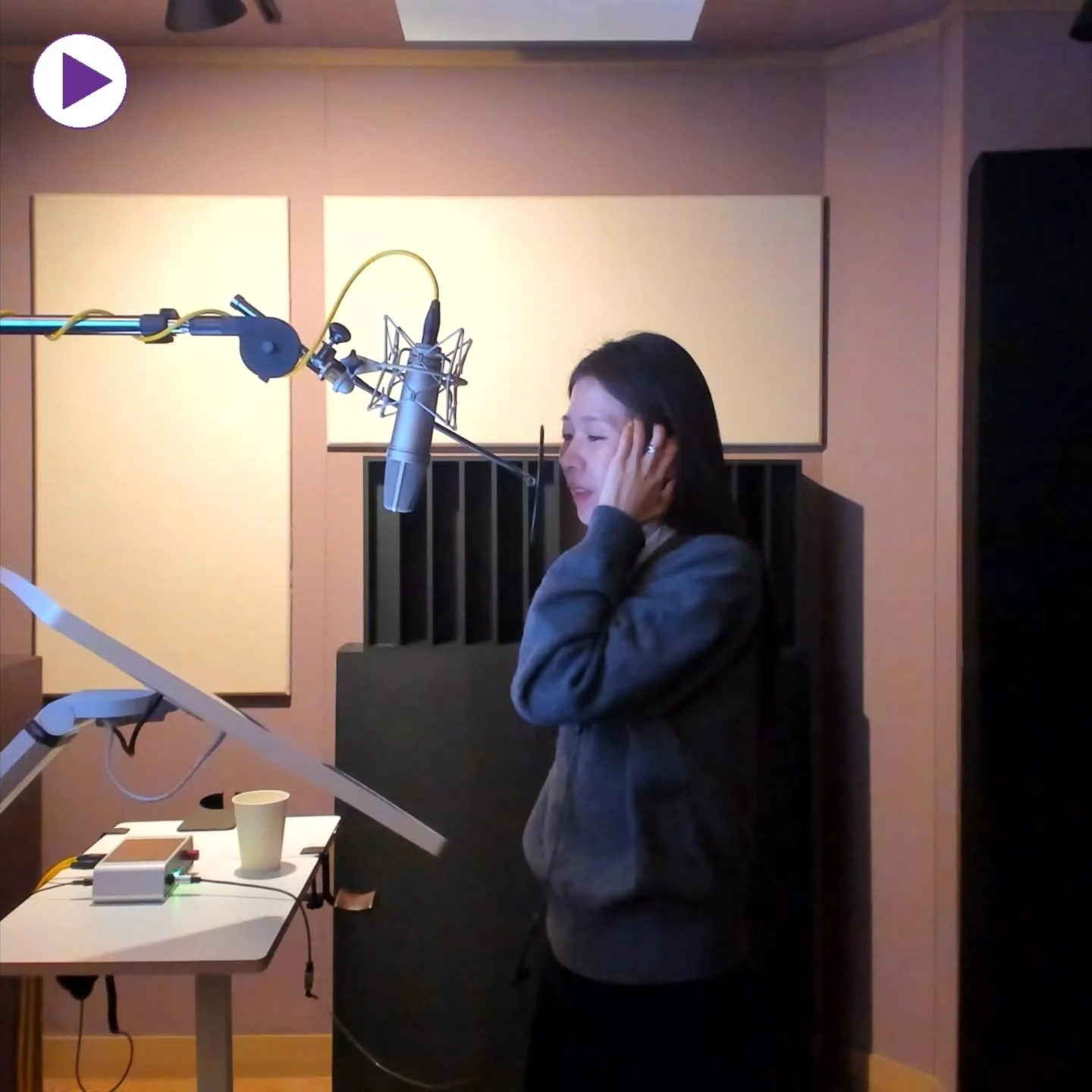 @boheesvoice
#성우이보희 #lunarwave #루나웨이브