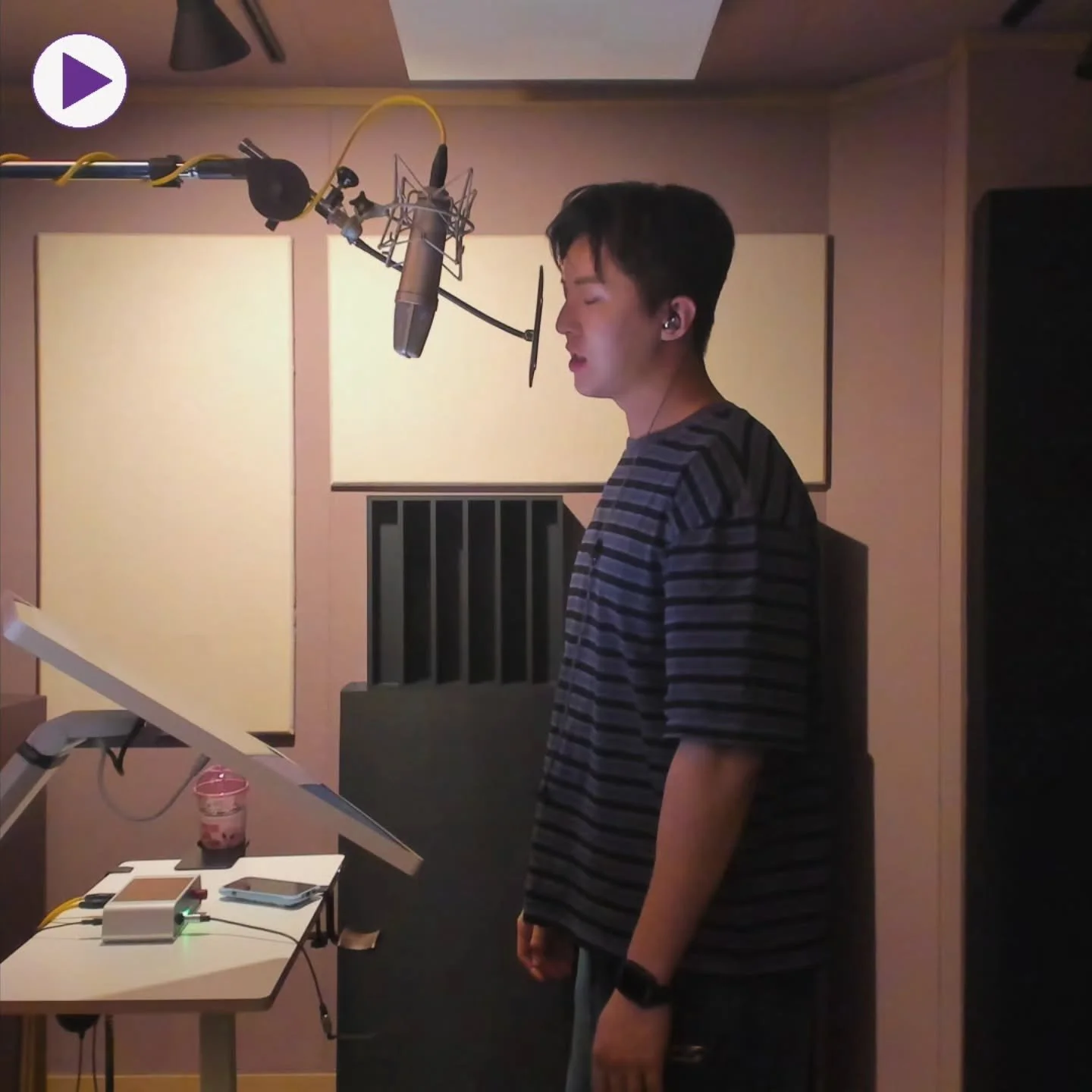 @hwonhe
#성우김훤 #lunarwave #루나웨이브