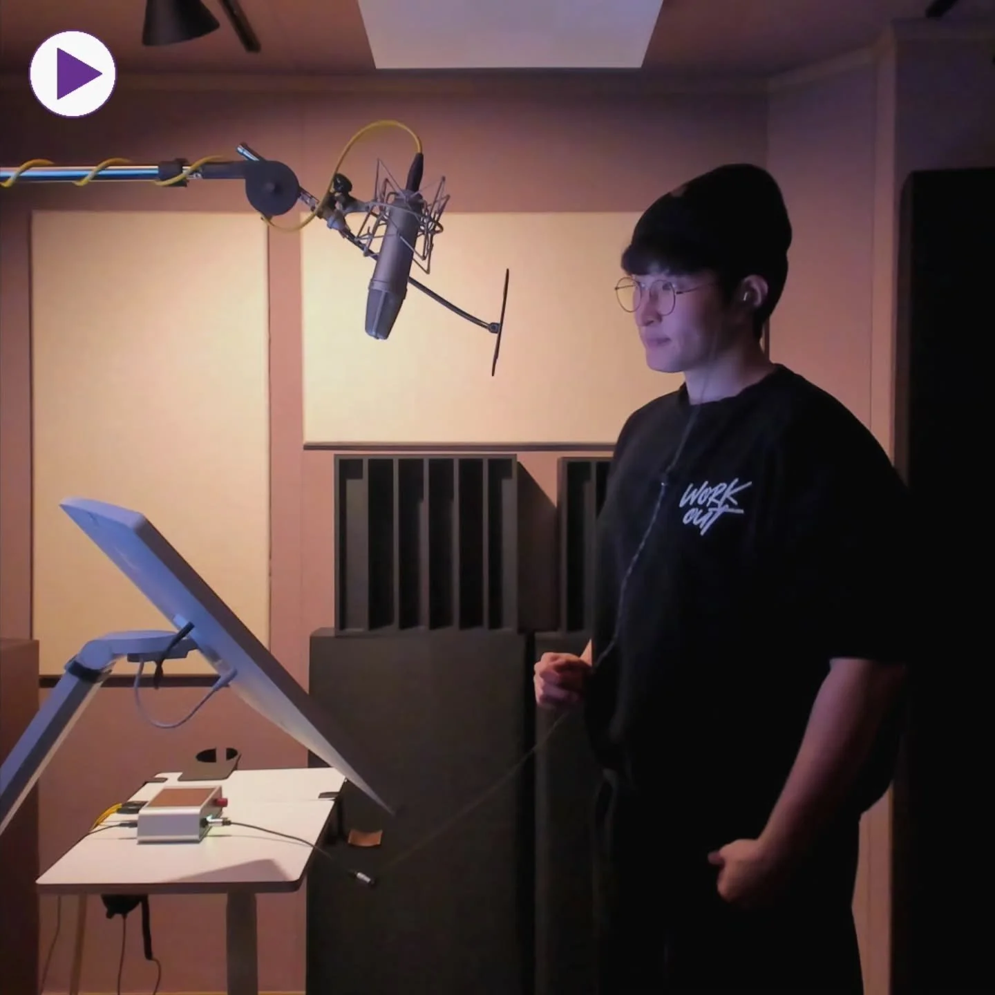 @dw11_hyuk
#성우임혁 #lunarwave #루나웨이브