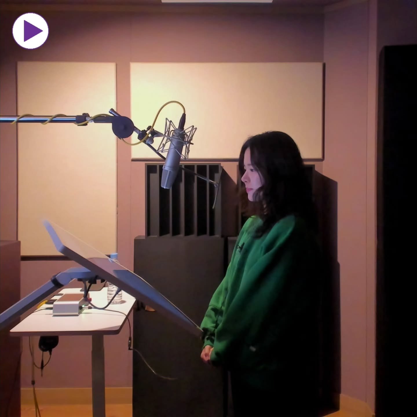 @roahvoice
#성우오로아 #lunarwave #루나웨이브