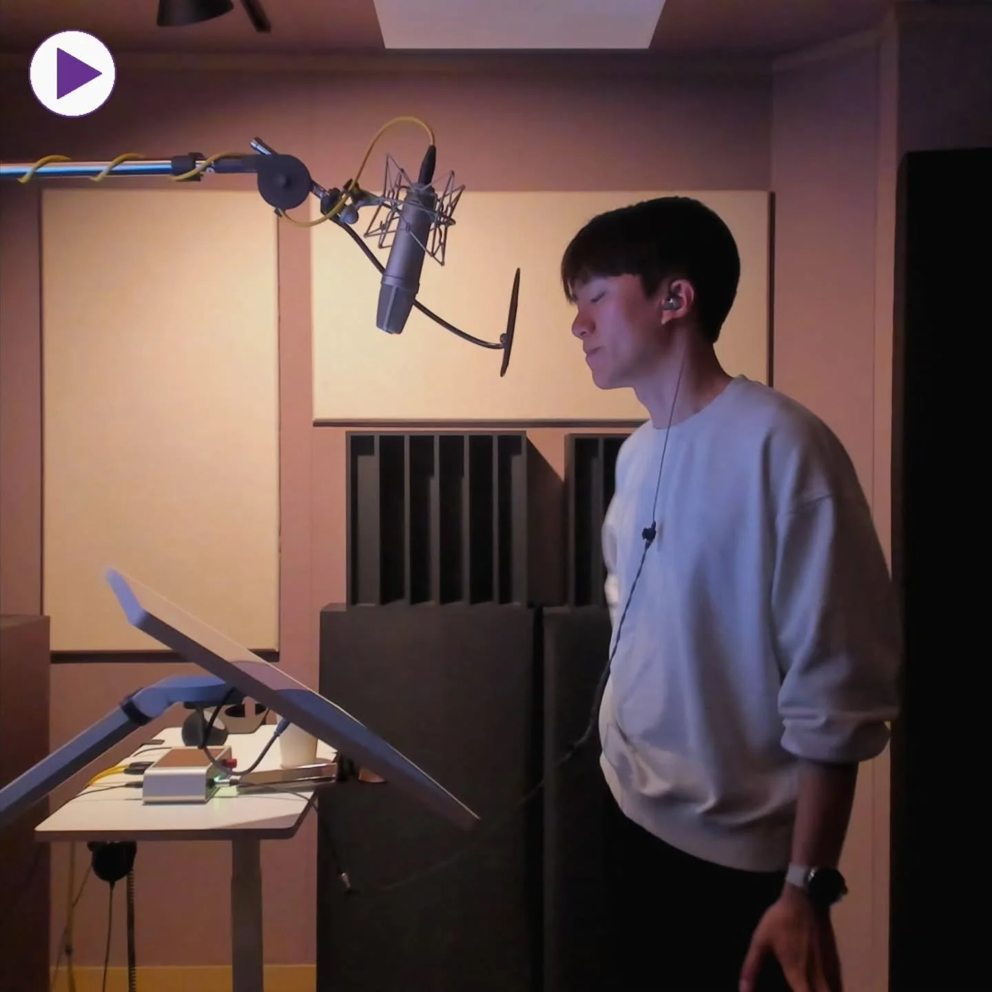 @ijuseung_dw10
#성우이주승 #lunarwave #루나웨이브