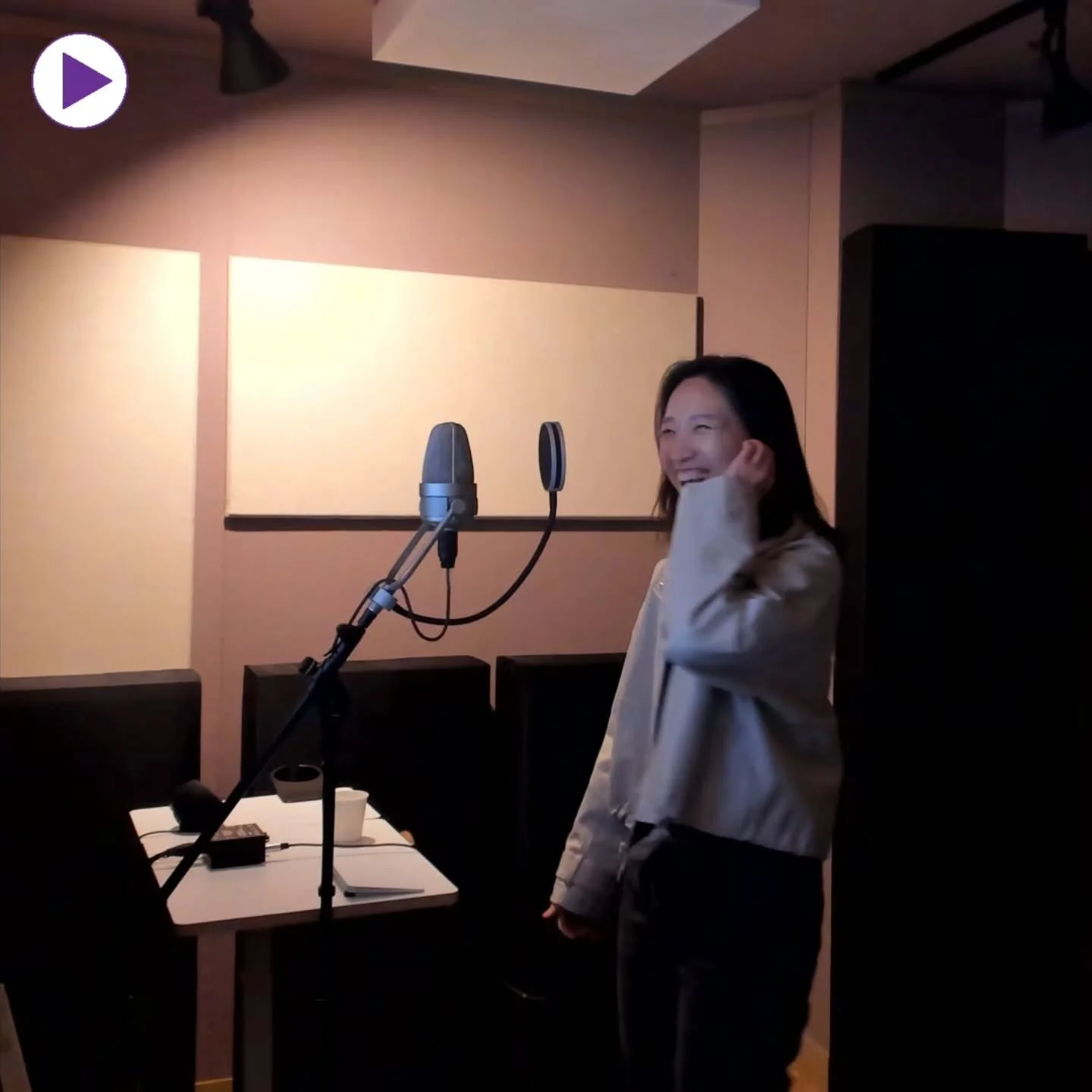 @l_jiina
#성우이지나 #lunarwave #루나웨이브