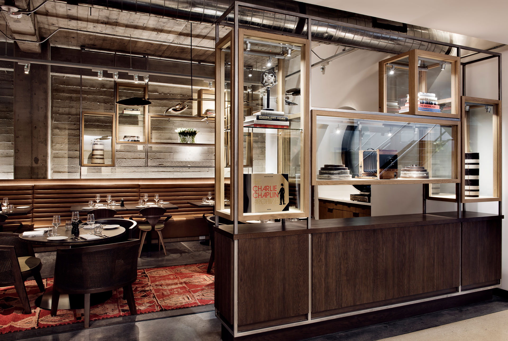 Neuehouse-LA0624-Rockwell-Group--Photo-by-Eric-Laignel-copy.jpg