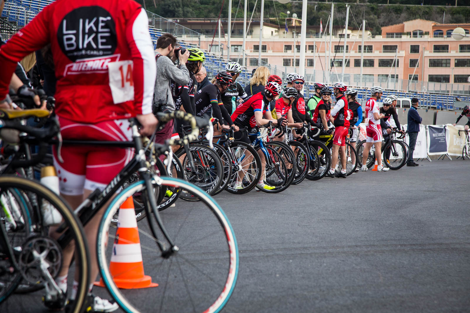 LB NiteRace 2015 - LR copyright Ivan Blanco-0755.jpg
