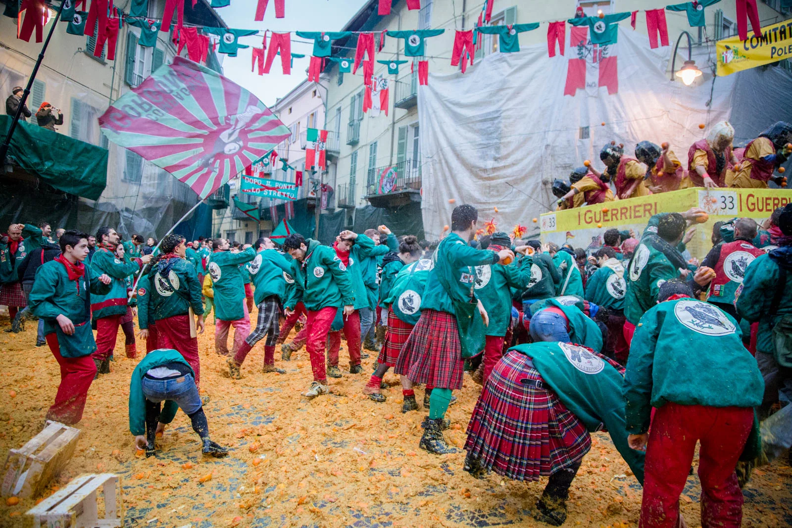 When orange is a battle: Storico Carnevale di Ivrea!