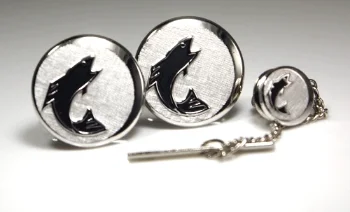  A beautiful example of preserved vintage Swank. Silver fish cufflinks & tie tack set.