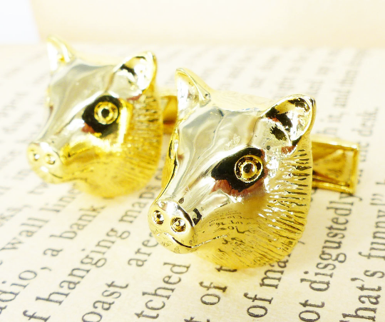 Boars Head gold set of cufflinks. Mr & Mrs Renaissance @ MRM-accessories.com