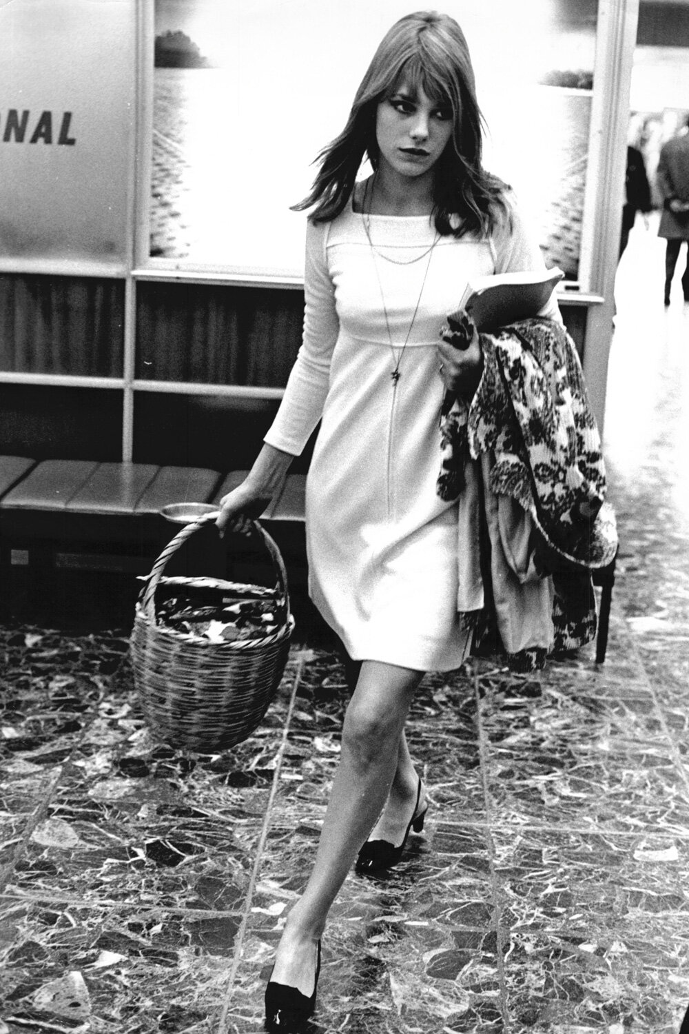 Jane-Birkin-60s-Fashion-1.jpg