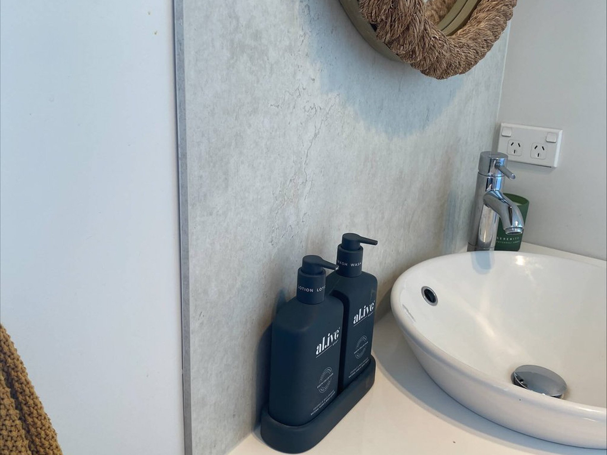 Freeform+Laminate17.jpg