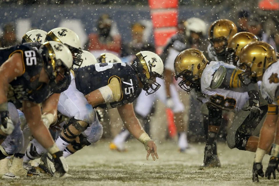 chi-navy-army-20131214-001.jpeg