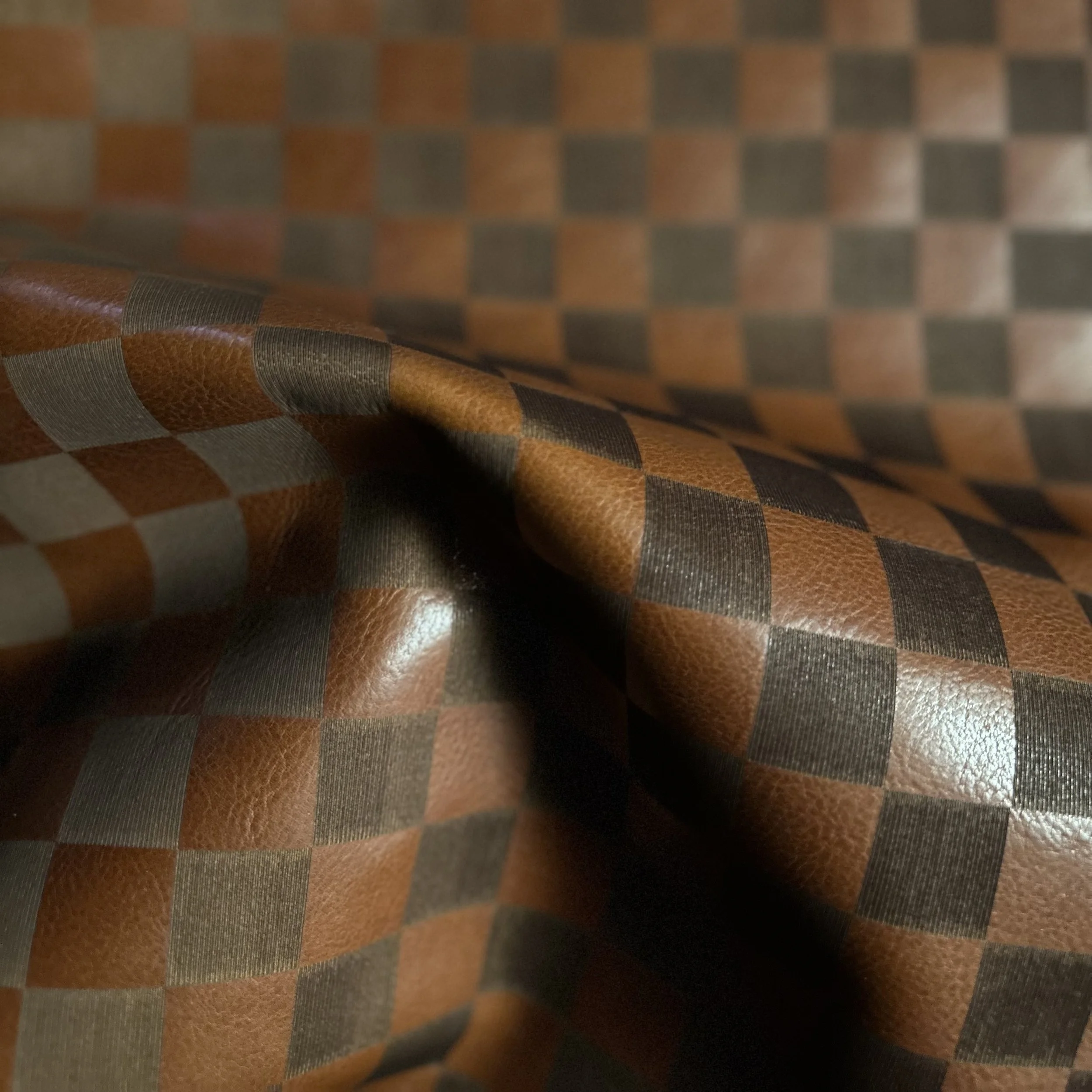 engraved on ascot leather in color pharaoh