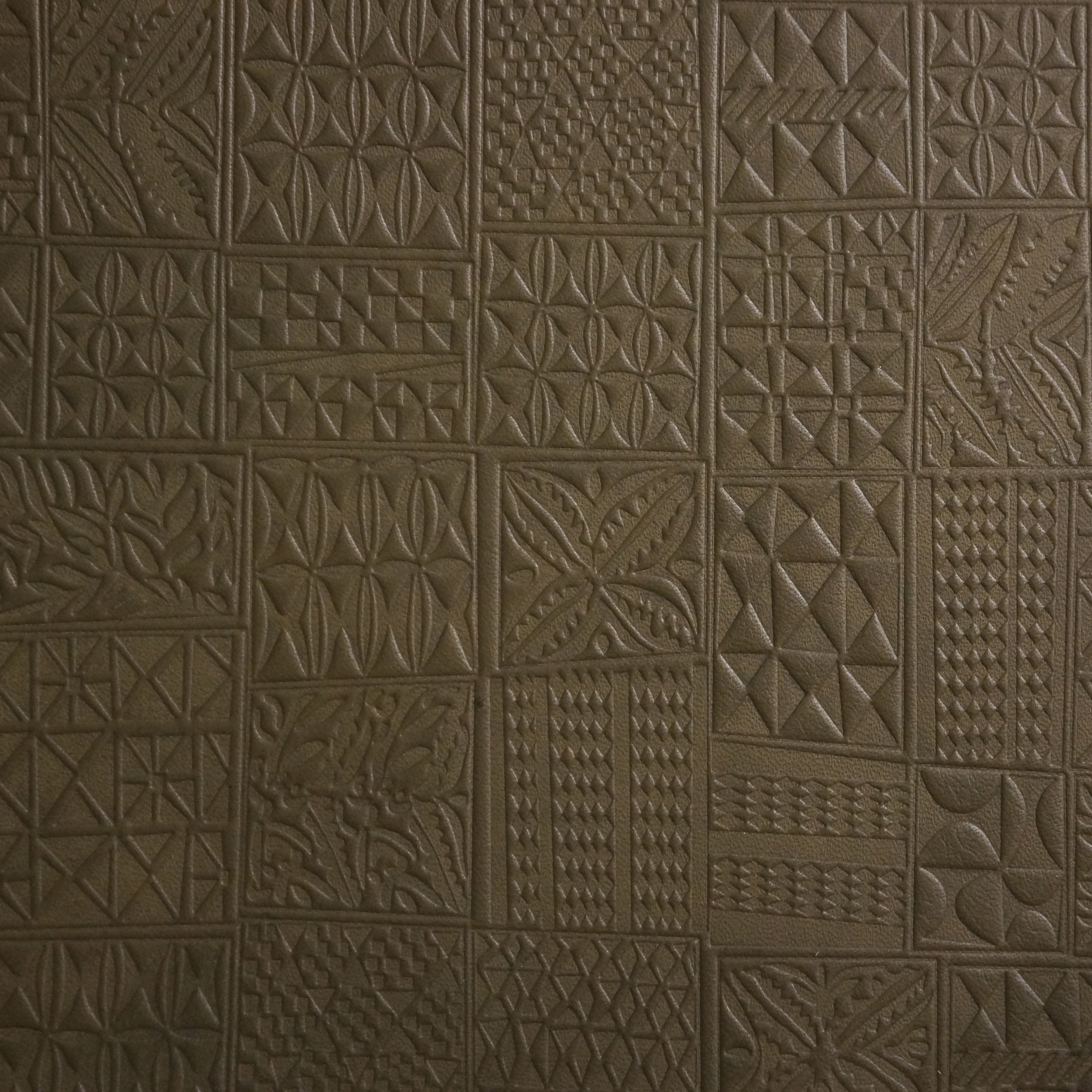 ON LE BEURRE LEATHER IN COLOR OLIVE