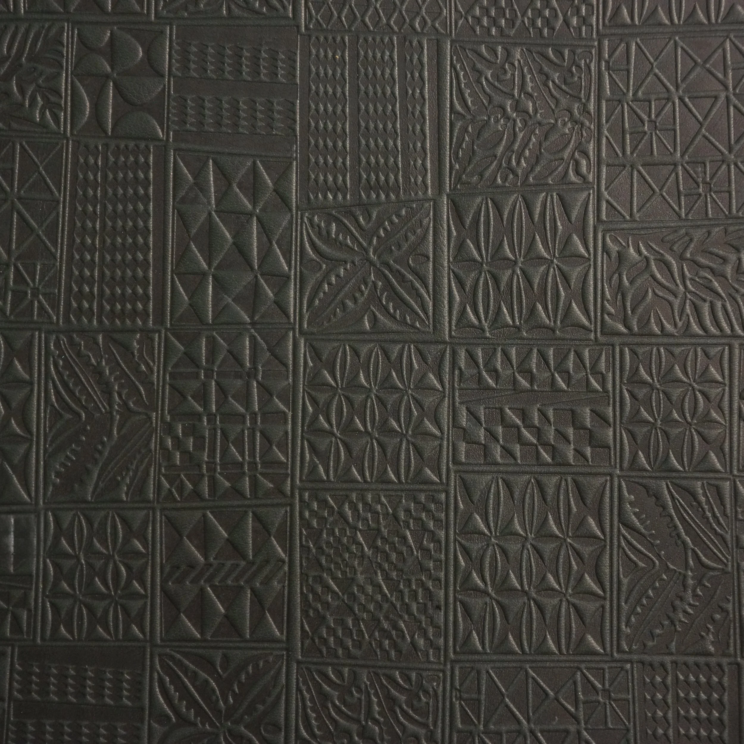 ON LE BEURRE LEATHER IN COLOR GENIEVRE