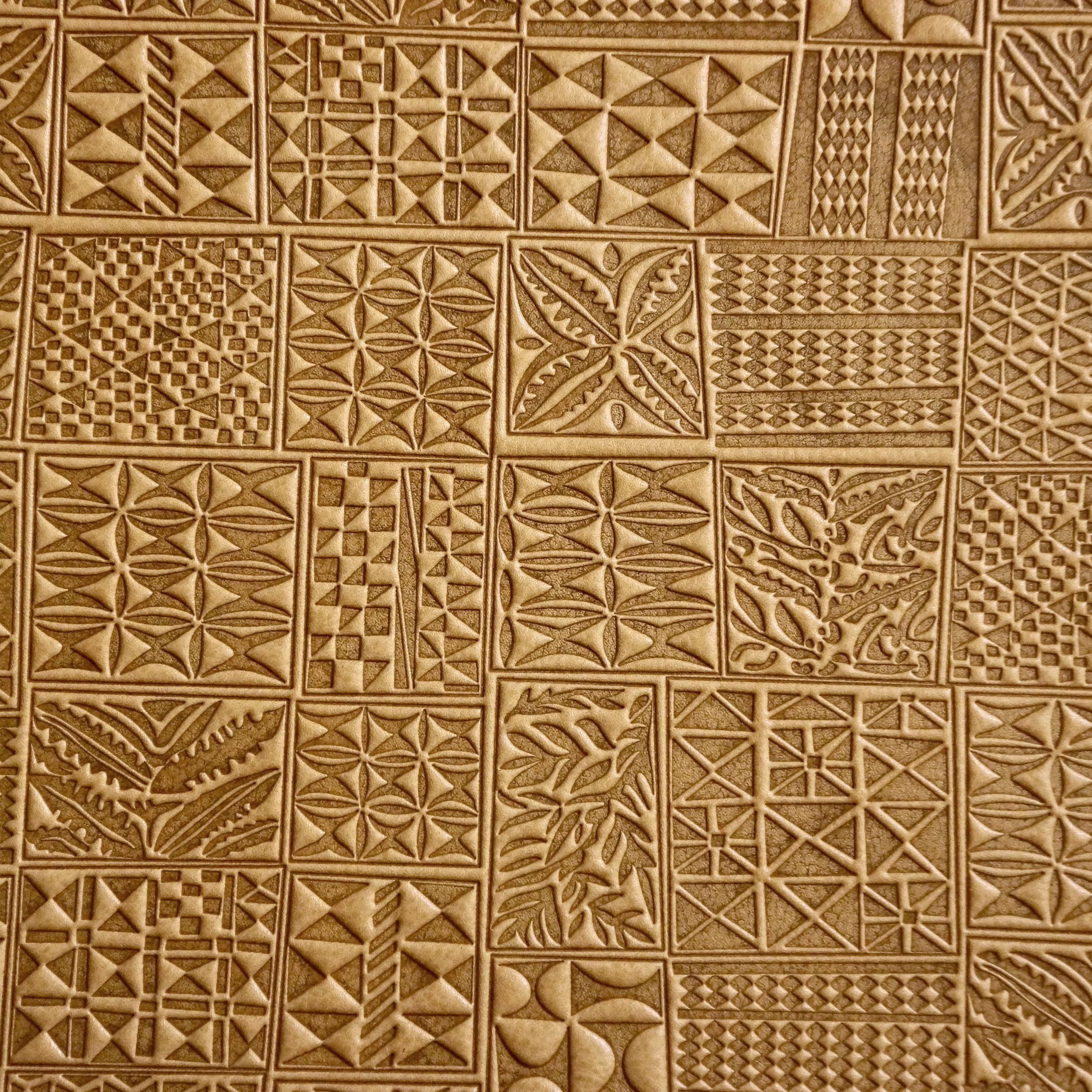 ON UNFINISHED NATURAL VEGETABLE TANNED CRUST