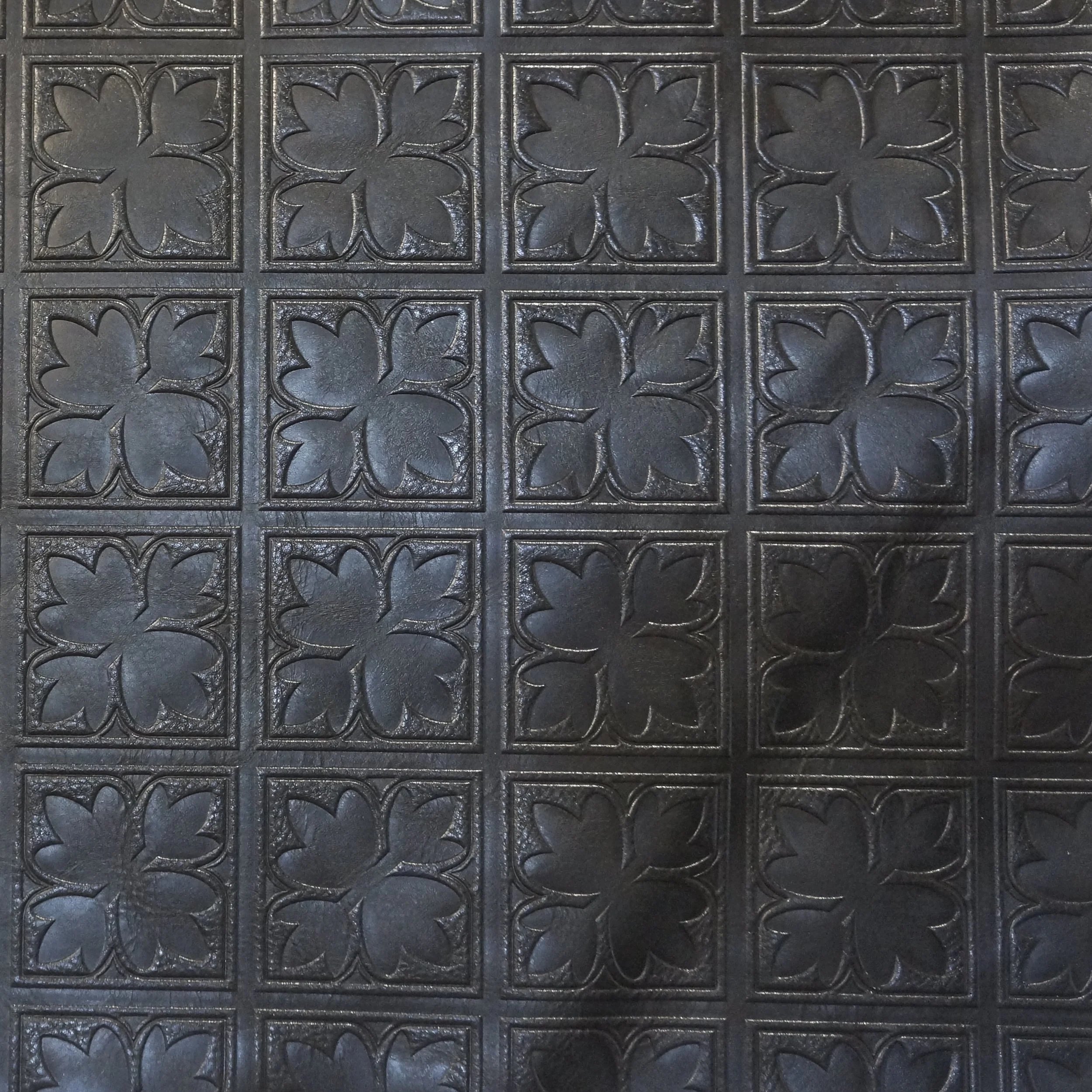 ON MAUDE LEATHER IN COLOR LICORICE