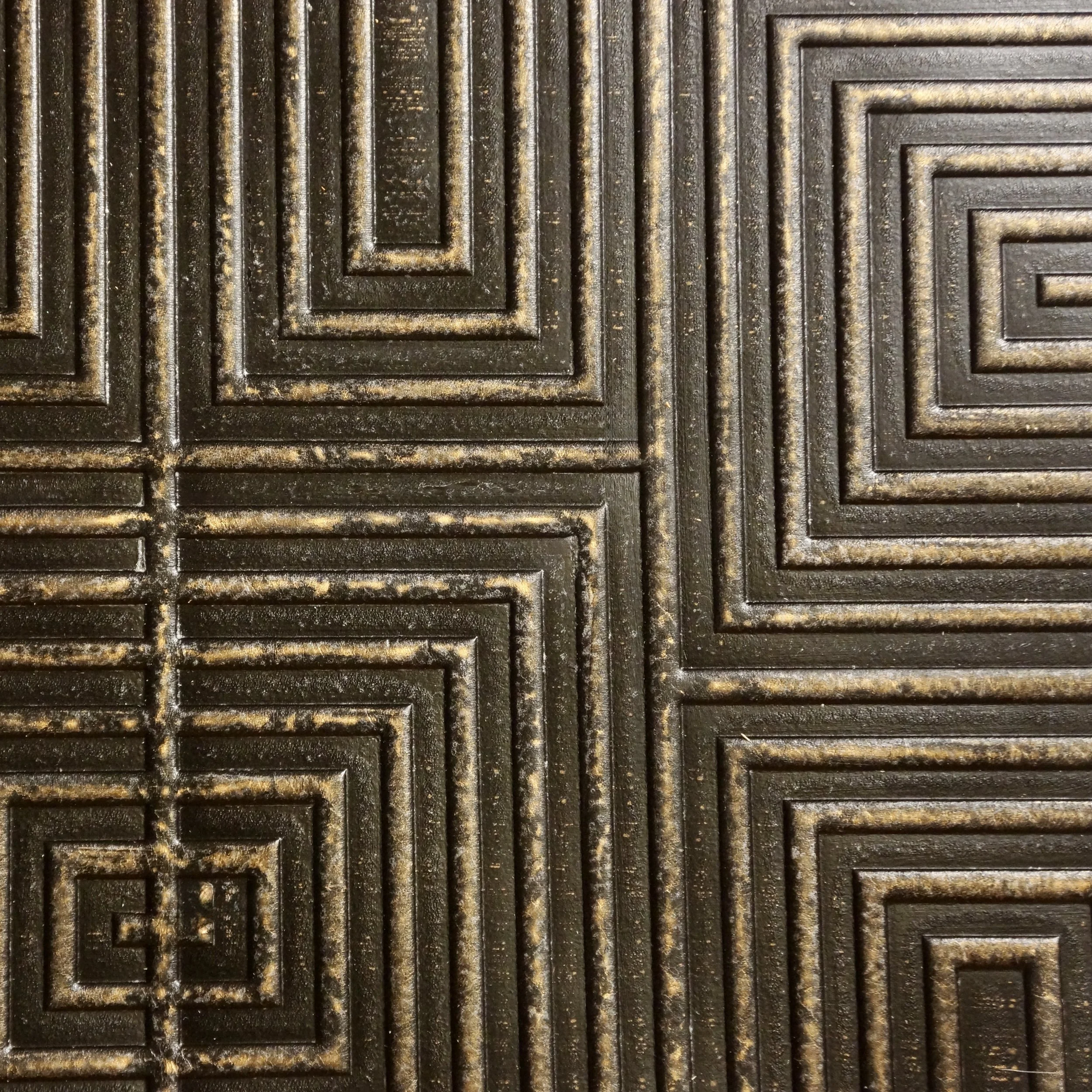 ON ASCOT LEATHER IN COLOR MAN'O'WAR WITH BRONZE AND PEWTER TIPPING