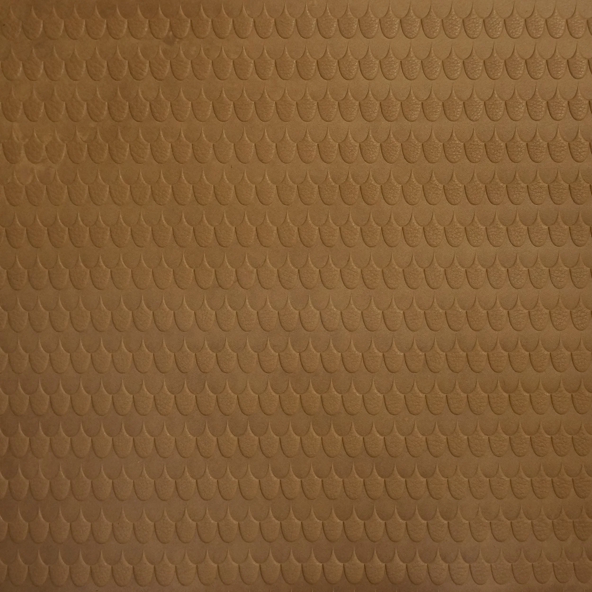 ON LE BEURRE LEATHER IN COLOR CHAMPAGNE