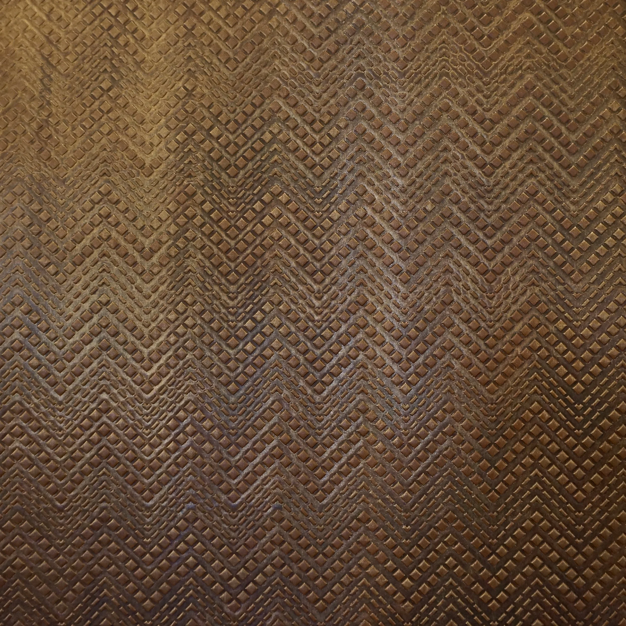  ON 6OZ BELT WEIGHT LEATHER IN CHOCOLATE WITH BRONZE RUBBED FINISH