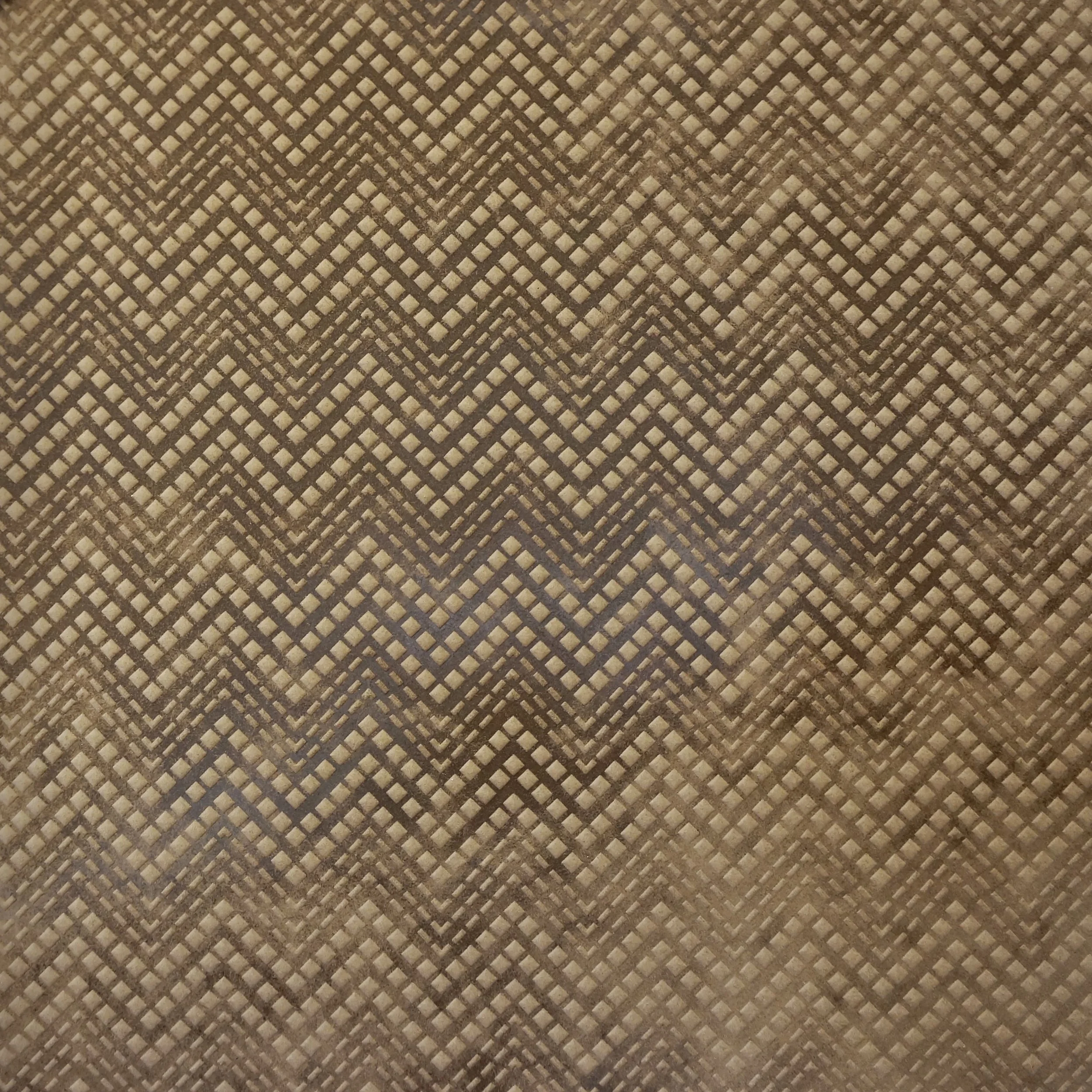 ON RUTHERFORD SUEDE IN COLOR PUTTY