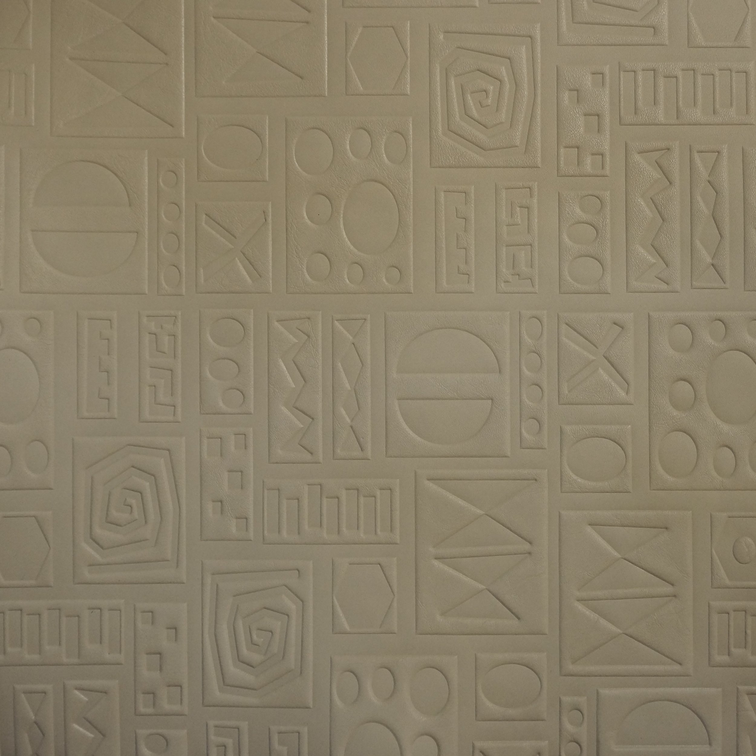 ON LE BEURRE LEATHER IN COLOR IVOIRE