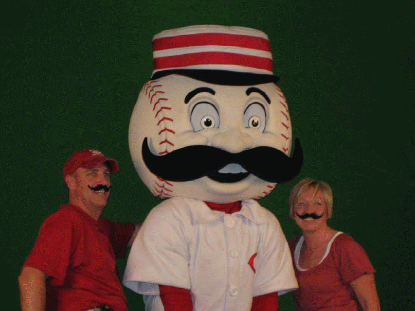 MustacheDay_Photos-6.gif