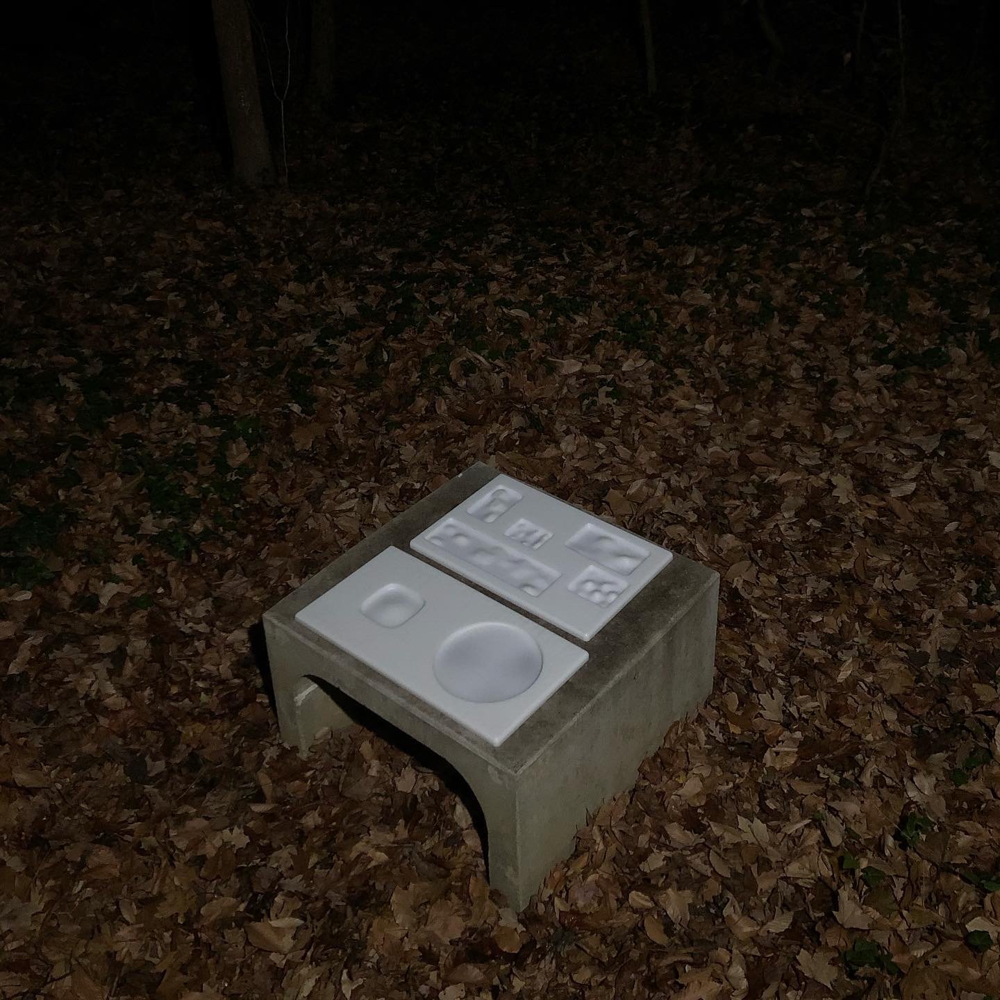  trail plinth   