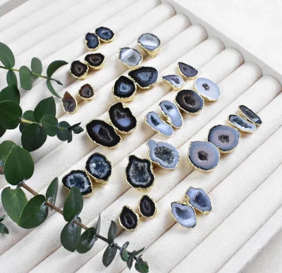 F93166E1-175A-4768-AEB7-C5895262A92F