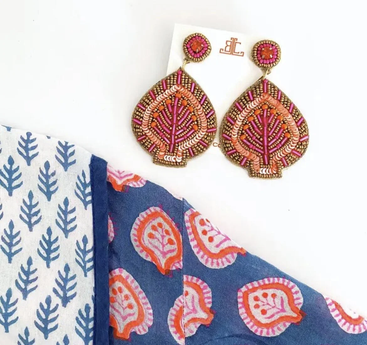 06ECDC2B-B767-4EE6-83A3-58E037E79B92