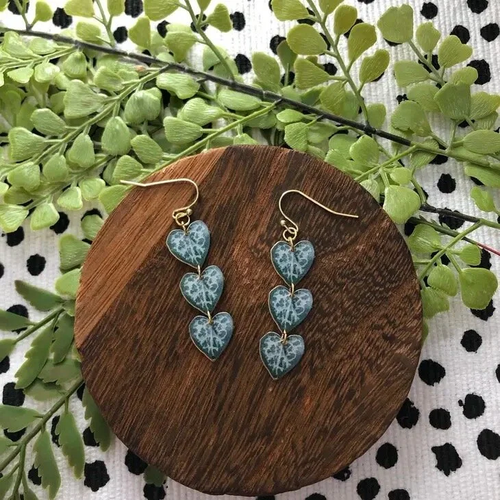 C2EE2D98-6C49-49D6-BC53-1907A9B92895