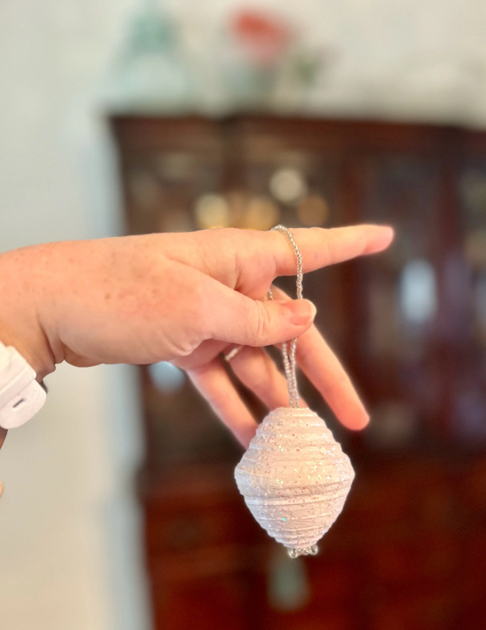 8397E2AB-BAA9-4587-9A1F-5979356ECF79