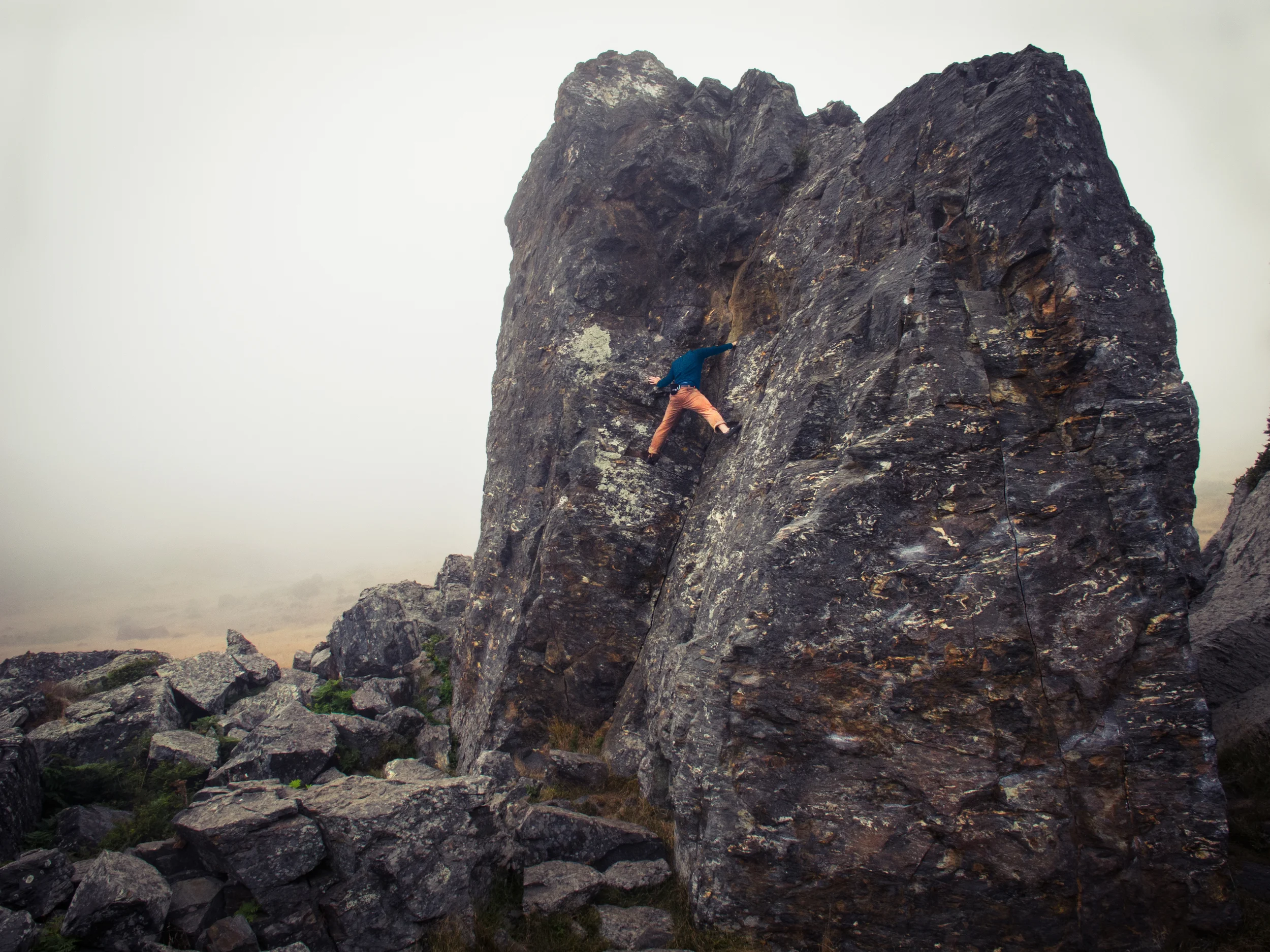 Sunset Boulders Freesolo