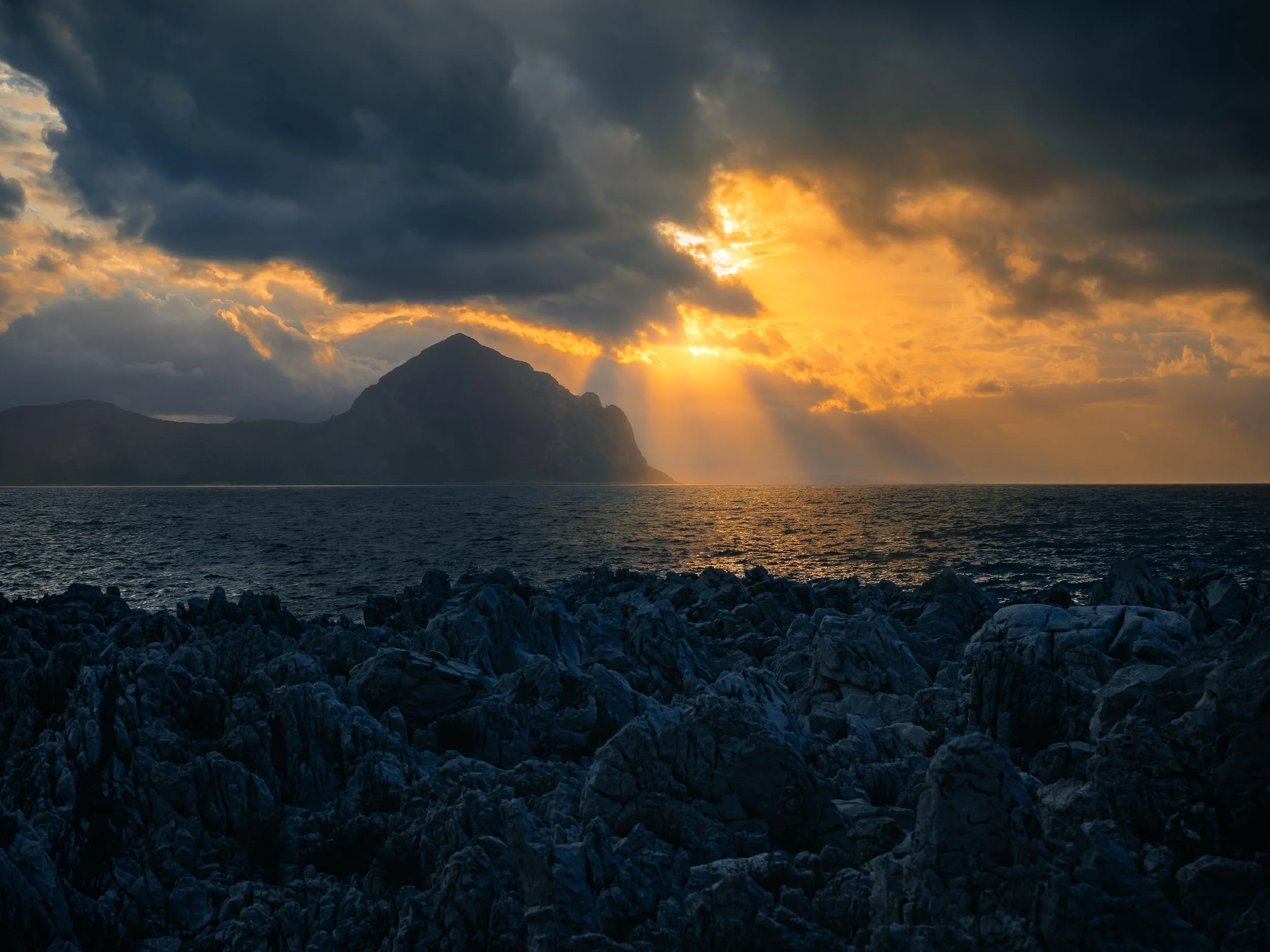 Splendor Admist the Storm