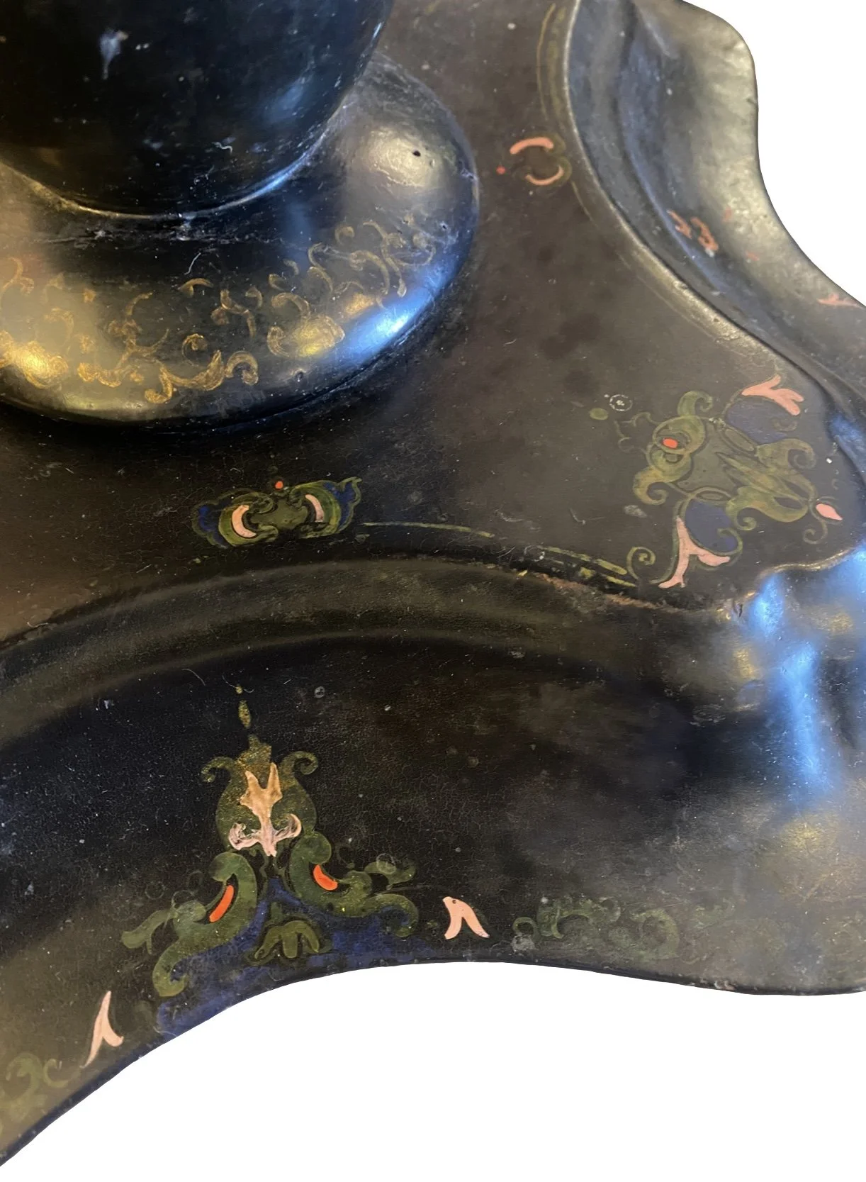 shell table detail.jpeg