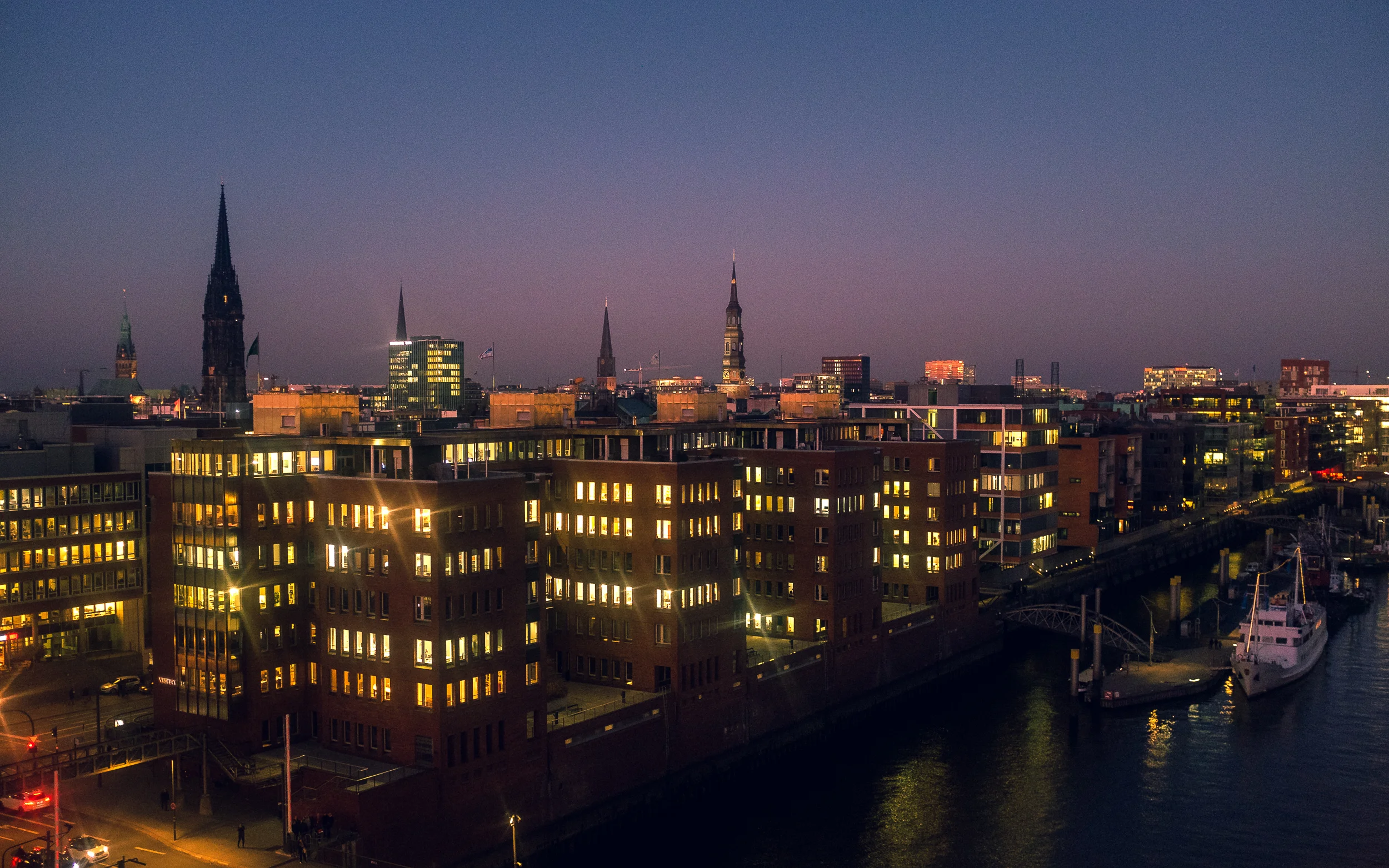 Elbphilharmonie-Hafen_20181116_0025_2500px.jpg